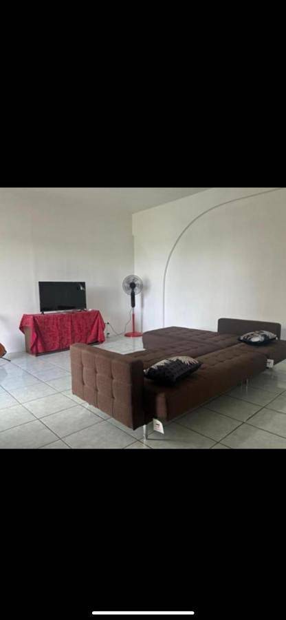 Gîte pour 4 personnes, avec terrasse dans Uturoa - 2