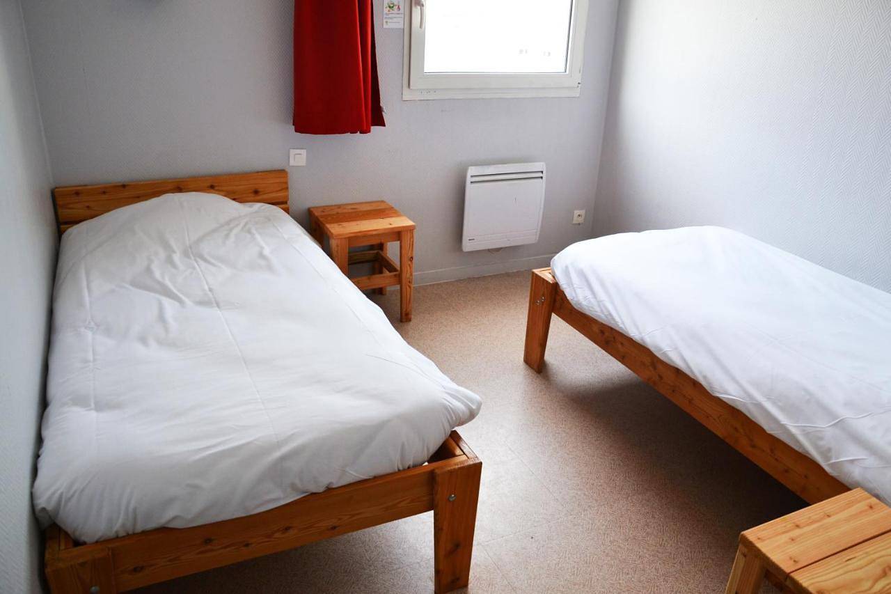 Standard Double Room with Shared Bathroom in Calais, Région de Calais