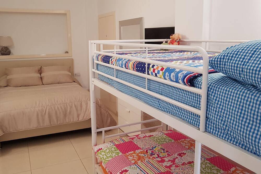 Geheel appartement, Cabopino in Playa Cabopino, Marbella