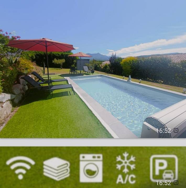 Appartement de vacances pour 3 personnes, avec Terrasse et Jardin ainsi que Piscine et Vue
