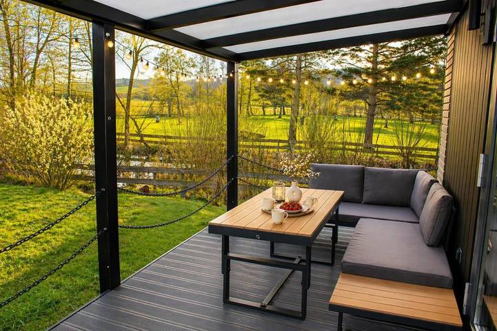 Ferienhaus für 4 Personen, mit Terrasse und Seeblick sowie Ausblick