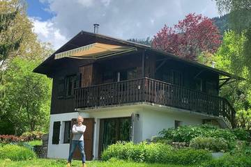 Maison de campagne pour 2 personnes, avec jardin et balcon à Onnion