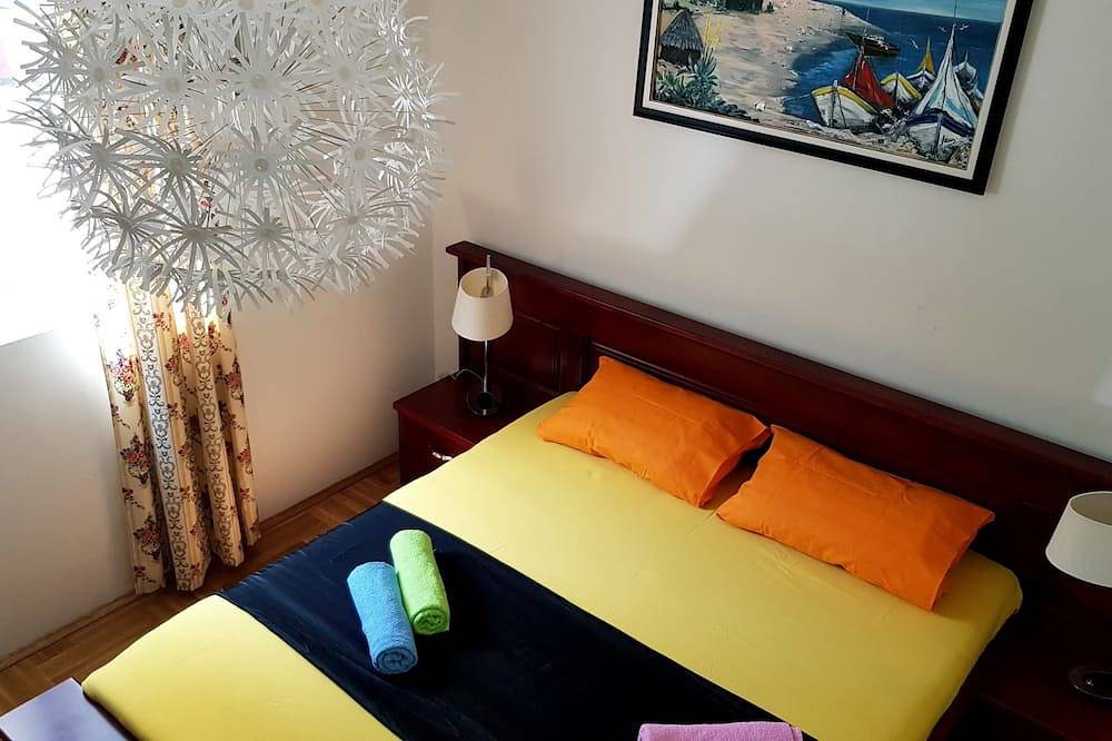 Appartement entier, Stylish 2-room apartment - 5 min to the beach & center + parking space in Budva, Municipalité de Budva