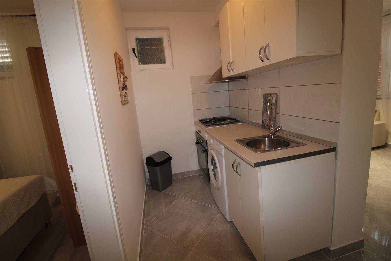 Ganze Wohnung, Gemütlicher Rückzugsort für Paare, 1 Schlafzimmer, ausreichend Parkplätze in Vinkuran, Südküste Istrien