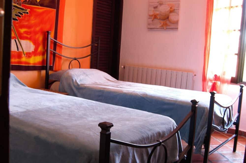Geheel appartement, Een landhuis om te ontspannen in Toscane met privézwembad en gratis Wi-Fi in Grosseto, Provincie Grosseto