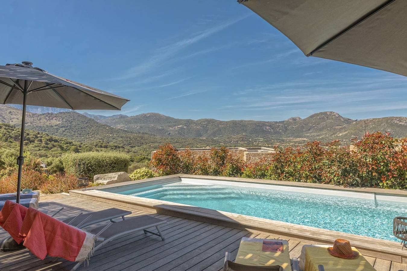 Villa Davia in Corbara, Calvi e dintorni