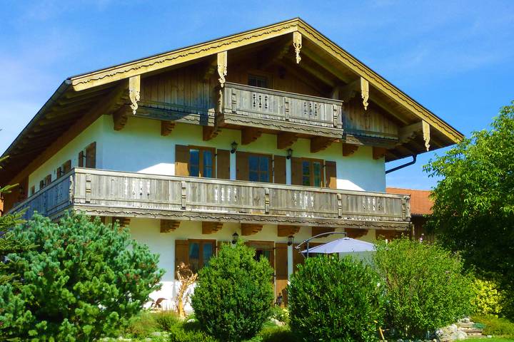 Bauernhof für 2 Personen, mit Balkon und Garten in Aschau im Chiemgau