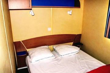 Camping pour 6 Personnes dans Verteillac, Périgord Vert, Photo 3