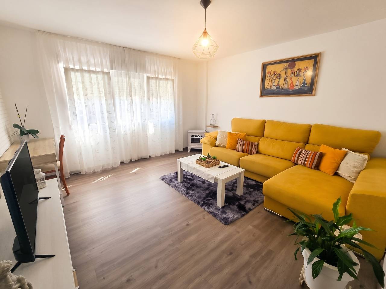 Apartamento entero, Apartamento espacioso con vistas al mar en O Grove, 110 m² in Praia de Rons (O Grove), O Grove