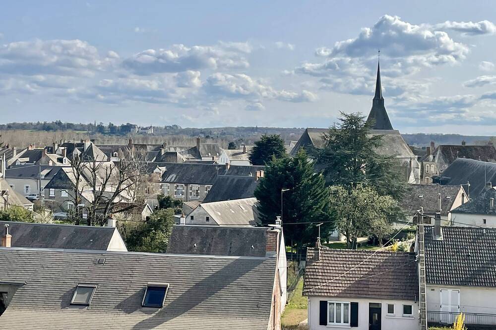 En face du Château de Chaumont sur Loire in Onzain, Région de Blois