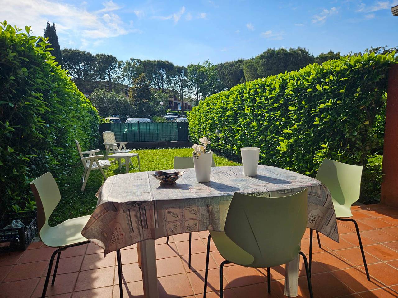 Entire apartment, Gioiella pool & lake (pet friendly)By Case al ... in Rivoltella del Garda, Desenzano del Garda