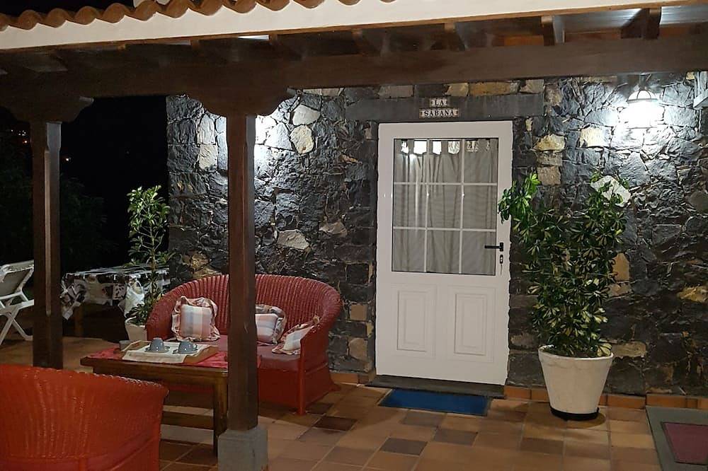Very cozy stone house in Breña Alta, La Palma South