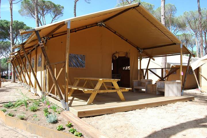 Camping für 6 Personen, mit Pool und Sauna in Zeeland