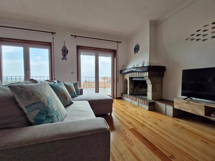 Apartamento de férias para 6 pessoas, com varanda e vista em Vila Praia de Ancora