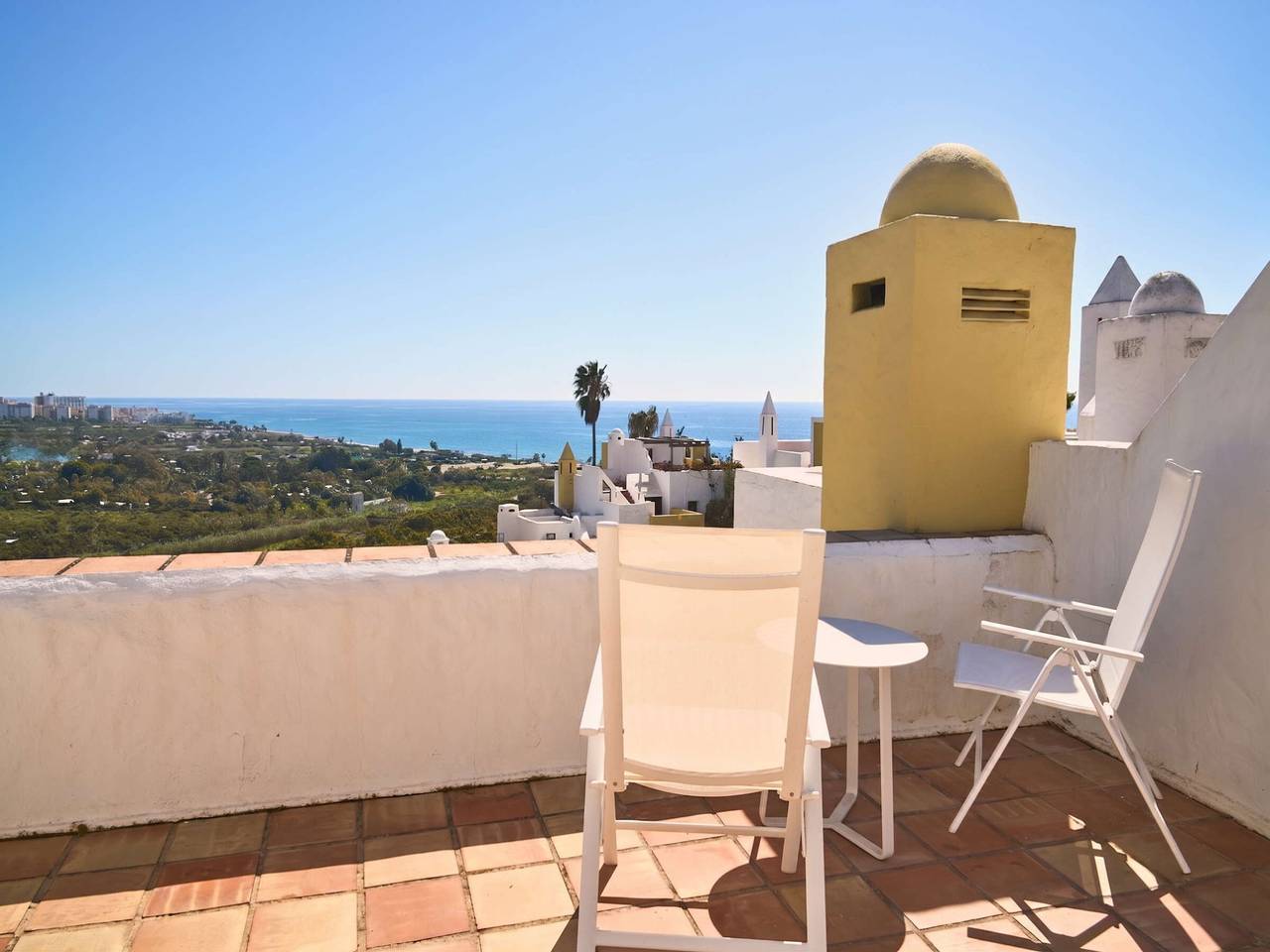 Duplex avec climatisation, vue mer - 4 pers. in Casablanca Urbanization, Nerja