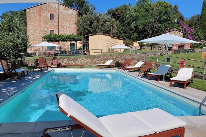 Casa vacanza per 4 persone, con giardino in Scandicci