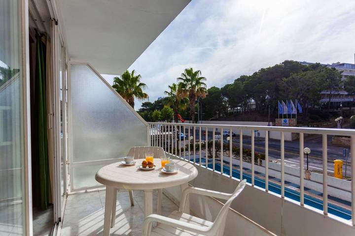 Hôtel pour 2 personnes, avec piscine ainsi que terrasse et vue dans Can Picafort - 2