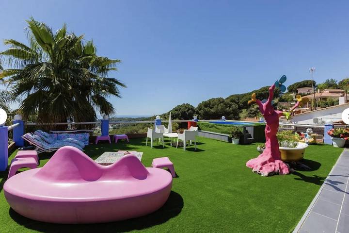 Casa rural para 8 personas, con jardín y piscina para niños además de vistas y piscina, Se admiten mascotas en Provincia de Barcelona - 3