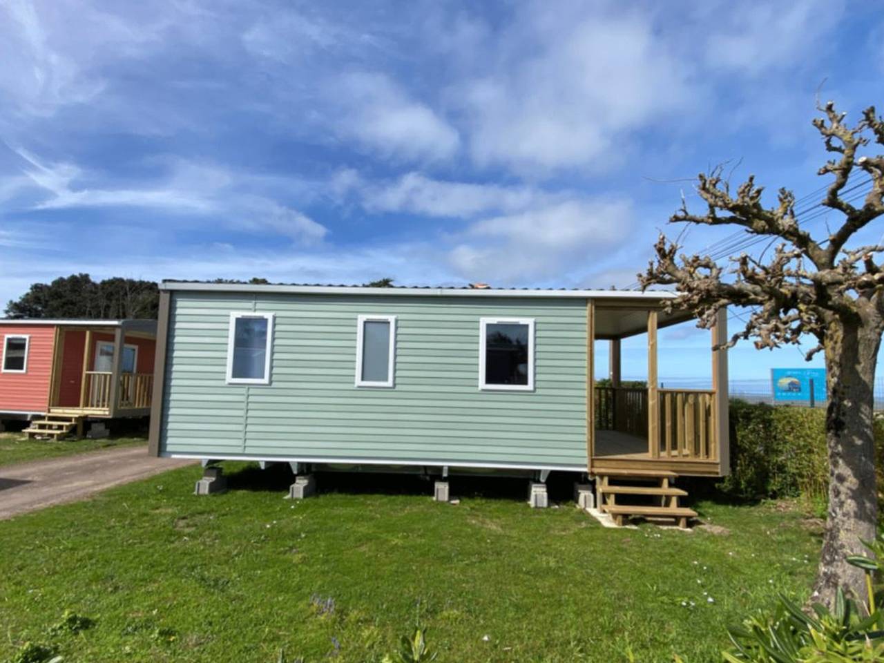 Mobil-home 4 pers. avec terrasse - Dolus-d'Oléron in Dolus-d'Oléron, Côte de Beauté