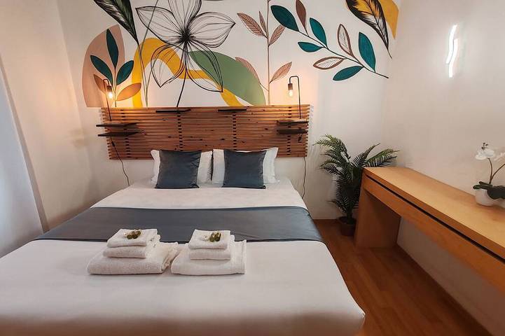 Ganze Wohnung, 1 Schlafzimmer Apartment - 1 Badezimmer - Großes Wohnzimmer - San Pietro Station in Vatikan, Rom Provinz