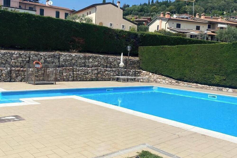 Ganze Wohnung, Eli-Haus, Eli House - appartamento con piscina in Cavaion Veronese, Gardasee-Berge