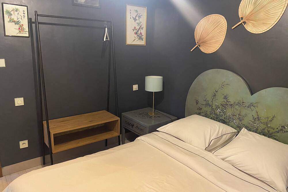Chambre zen au cœur de la forêt in Chaumont-sur-Tharonne, Sologne