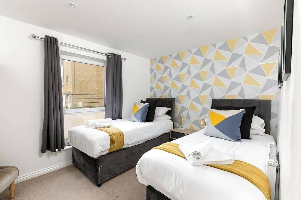 Ganze Wohnung, Hertford • Modern 2-Bedroom Flat • Full Furnished •Tv• 2 Bathrooms •Full Kitchen in Hertford, Hertfordshire