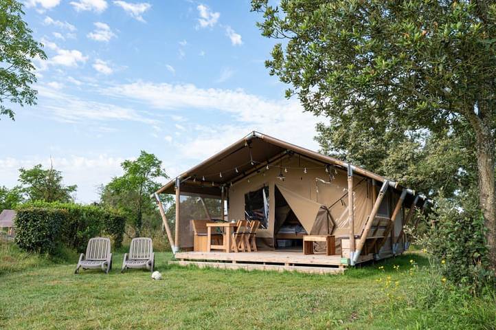 Gîte pour 5 personnes, avec Balcon/Terrasse et Terrasse à Coëx