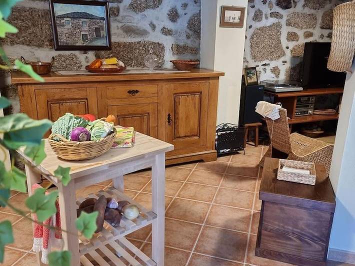 Location de vacances pour 8 personnes, avec Terrasse ainsi que Jardin et Vue dans Pero Viseu