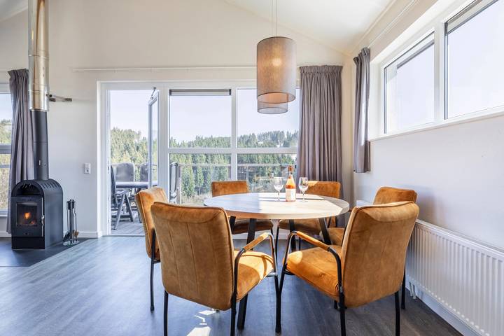 Bungalow für 6 Personen, mit Balkon und Balkon/Terrasse im Sauerland - 4