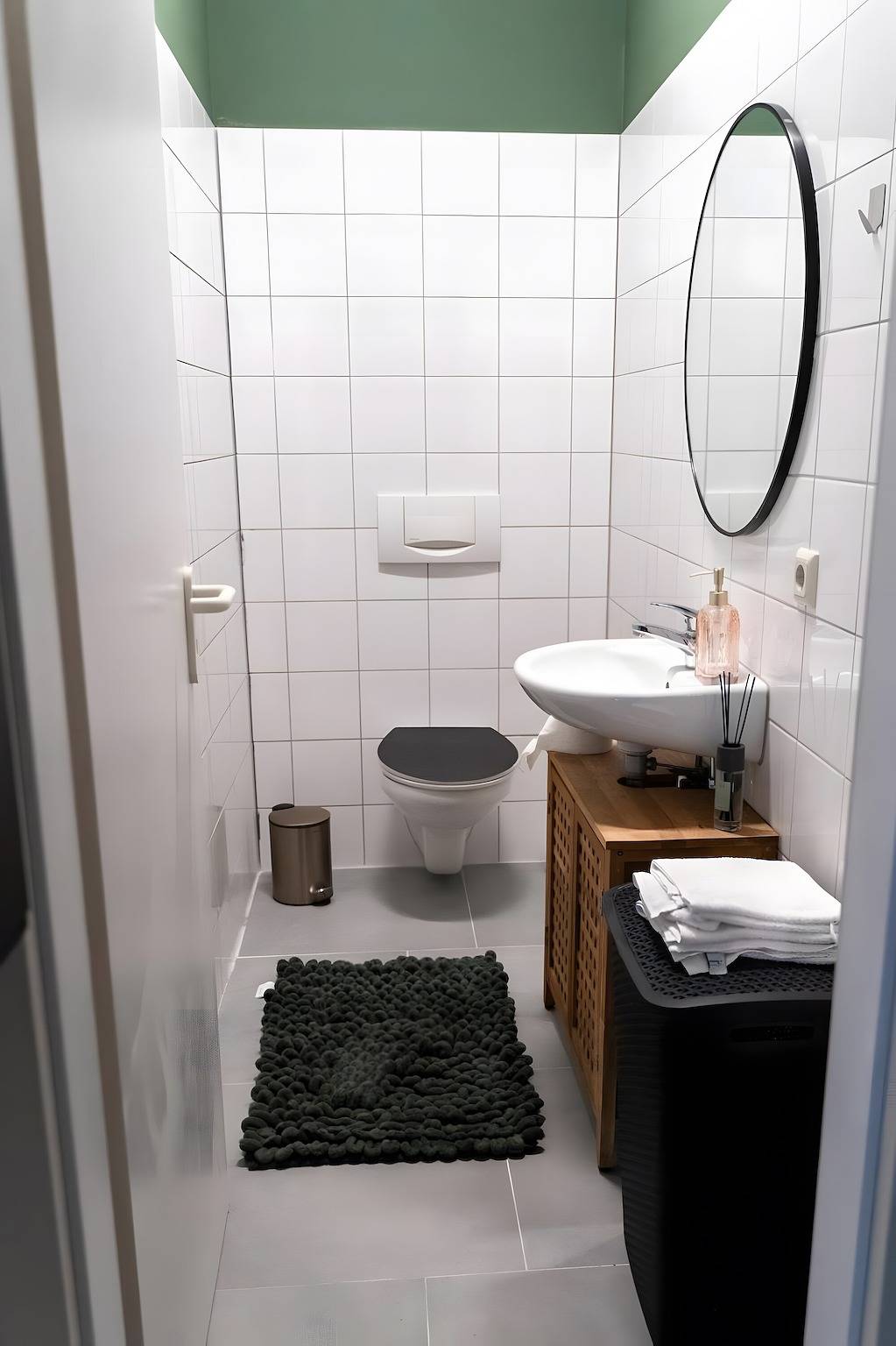 Entire apartment, Apartment 'Ein Zi Zentrum Wlan' with Wi-Fi in Offenbach am Main, Offenbach