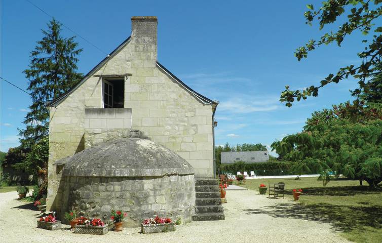 Gemütliche 150qm Wohnung mit Pool und Parkplatz in Bourgueil, Loire-Tal
