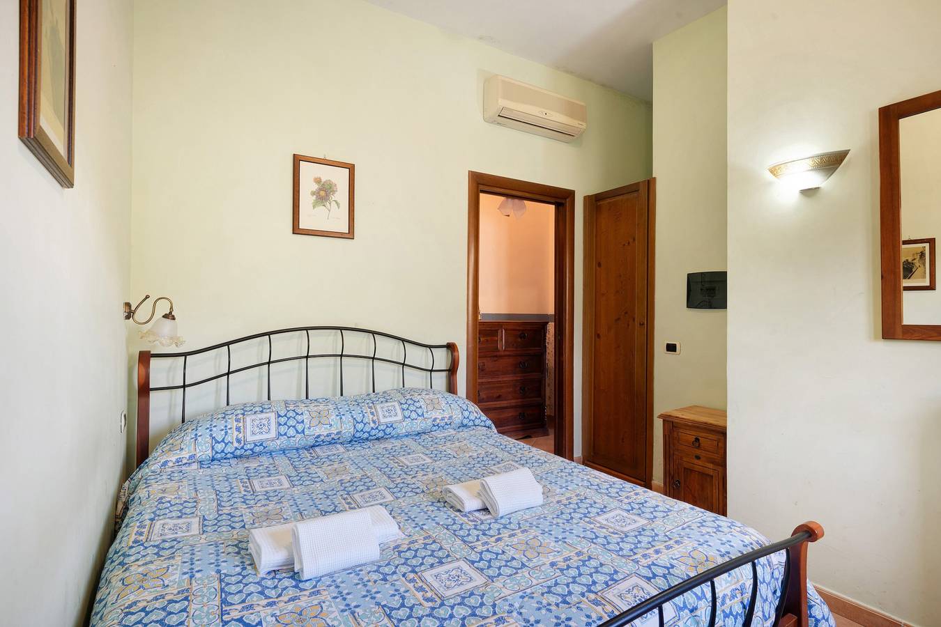 Zimmer 'Positano Con Vista Montagna' mit Gemeinschaftsterrasse, Gemeinschaftsgarten und Wi-Fi in Gragnano, Monti Lattari