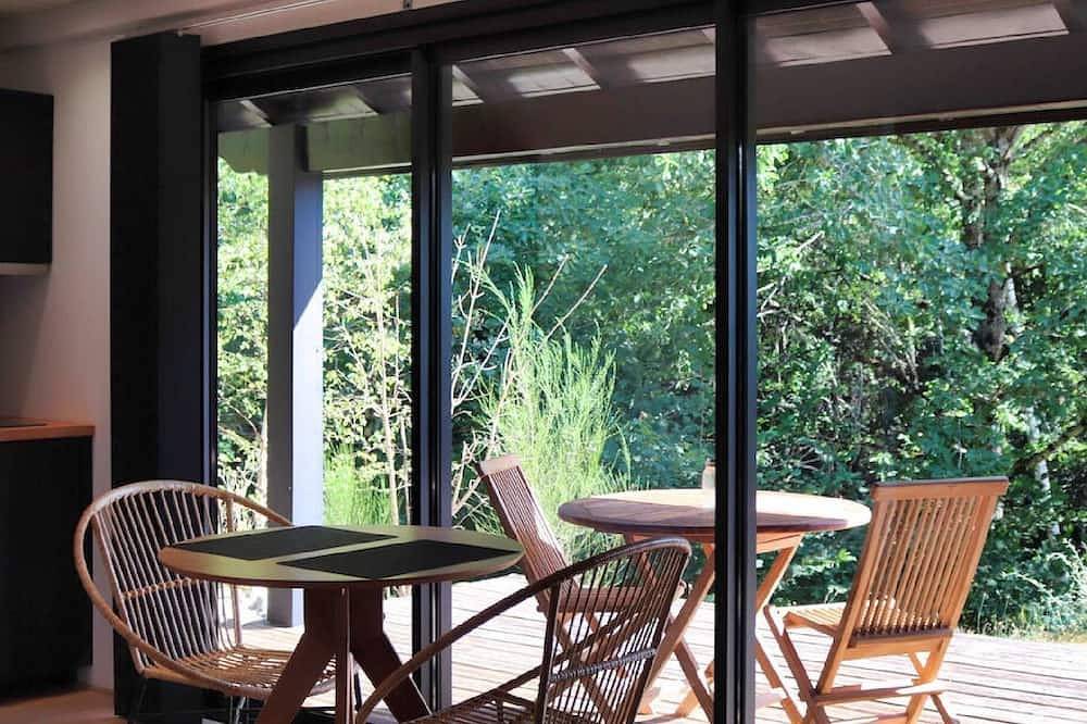 Écrin d'Auvergne: Top-of-the-range Cabin-Lodges with Private Spa in Champs-sur-Tarentaine-Marchal, Regionaler Naturpark Volcans d'Auvergne