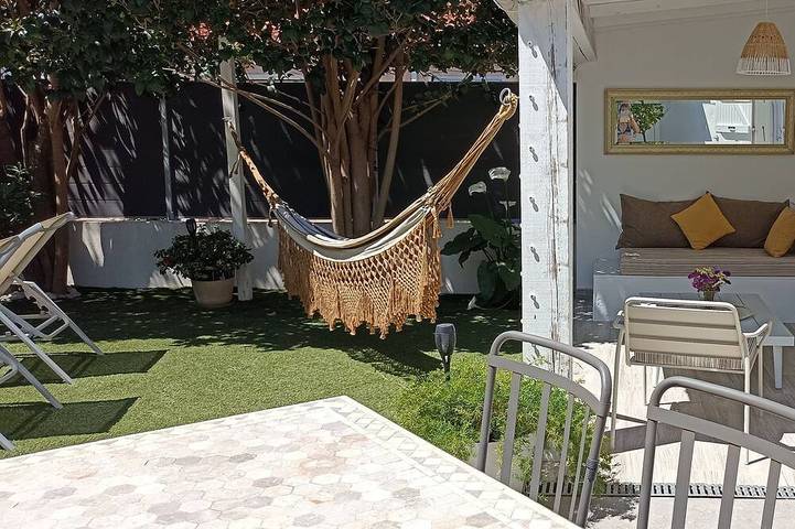 Villa pour 4 personnes, avec jardin et terrasse dans Saint-Cyprien-Plage