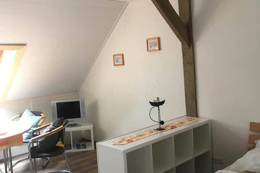 Ganze Wohnung, Ferien mit Ponys, Wlan, Tv, Geschirrspüler, Backofen in Stollhamm, Butjadingen