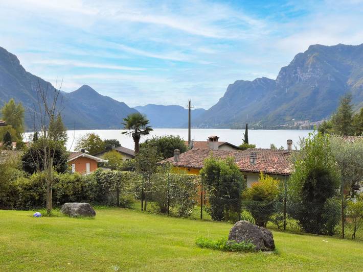 Ferienhaus für 5 Personen, mit Seeblick und Garten am Gardasee - 2