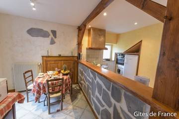 Gîte pour 6 Personnes dans Saint-Nectaire, Massif central, Photo 4