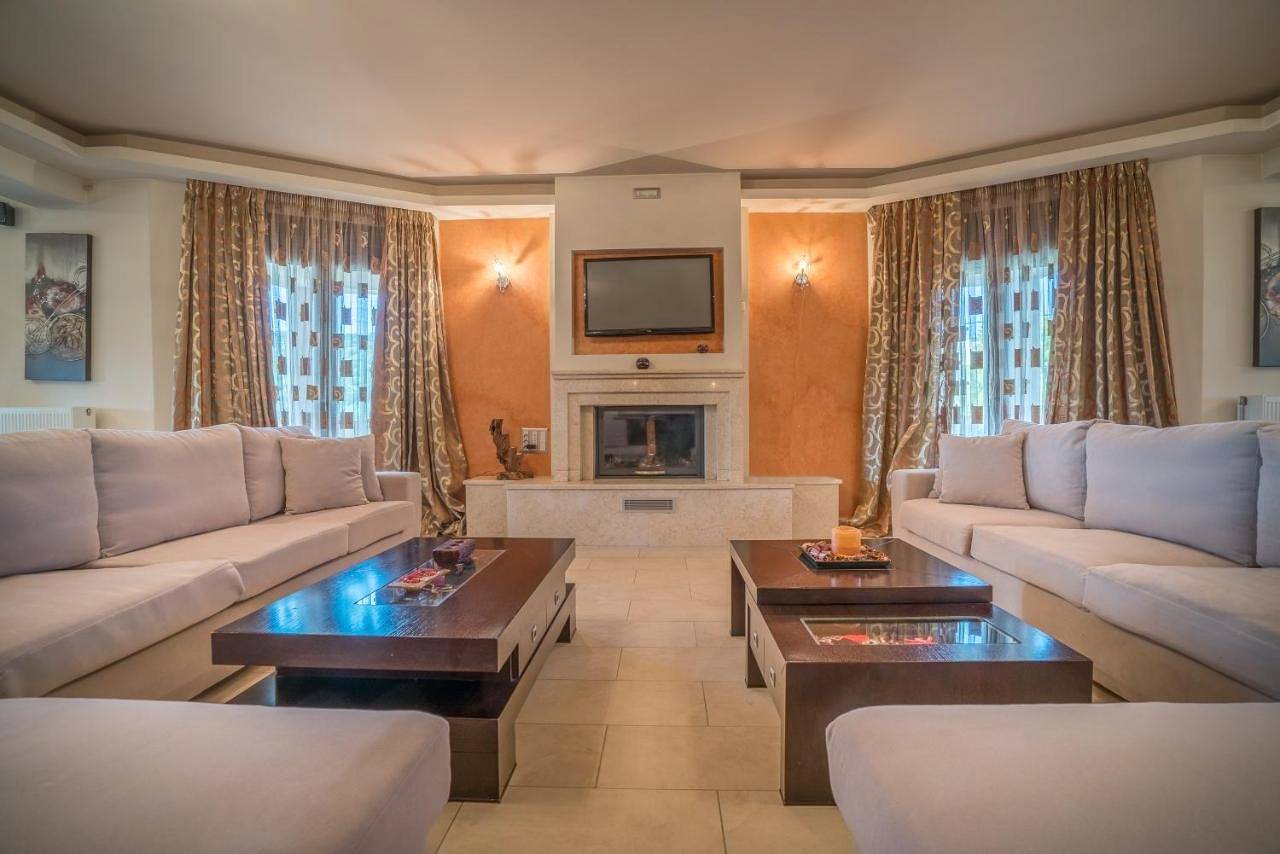 Seven-Bedroom House in Γαϊτάνι, Ζάκυνθο