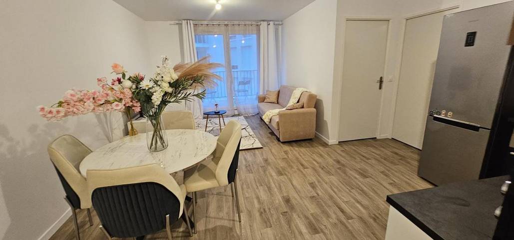 Appartement de vacances pour 3 personnes, avec Balcon et Terrasse ainsi que Jardin et Vue