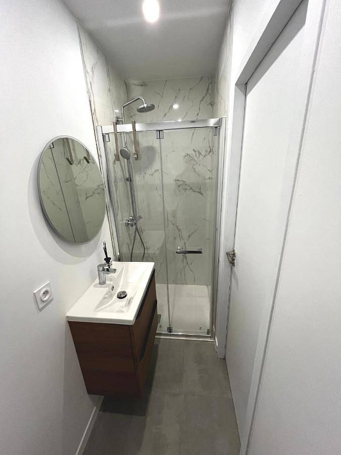 Appartement entier, Luna l Clim l proche hospital in La Tronche, Isère