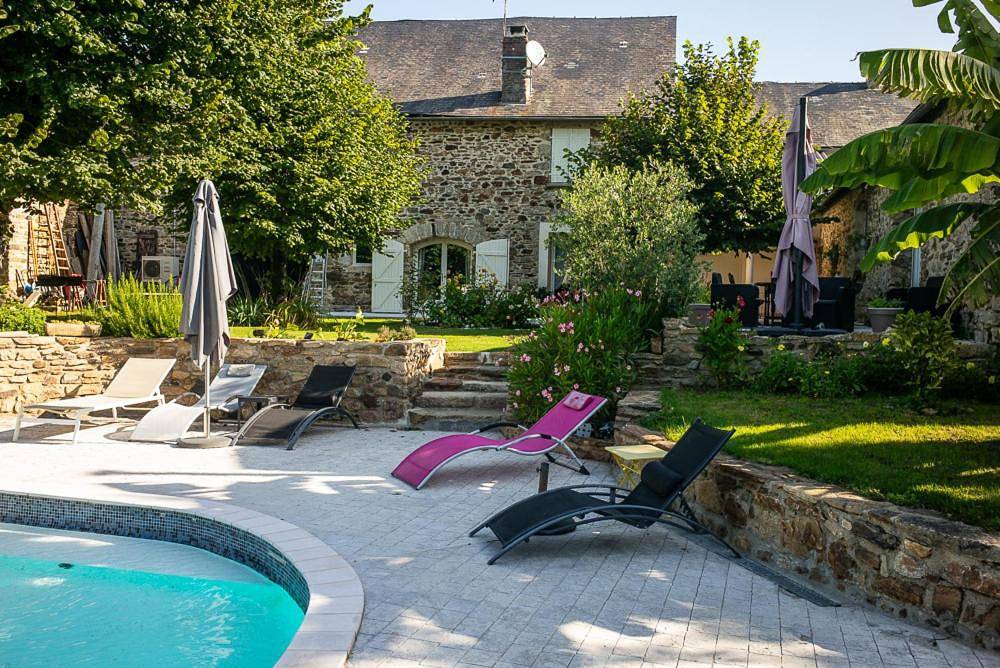 Double Room with Garden View in La Porcherie, Région de Limoges