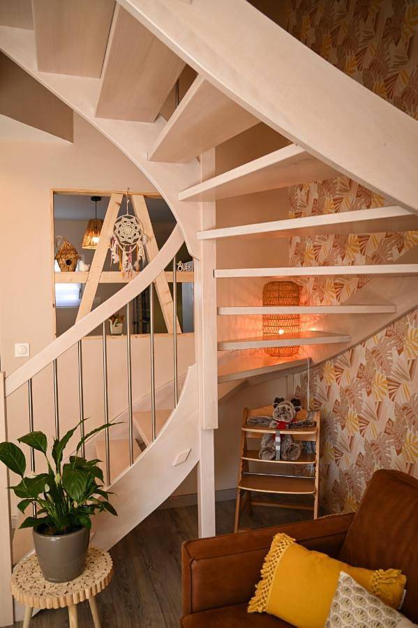 Gîte pour 4 personnes, avec terrasse, adapté aux familles à Hindisheim