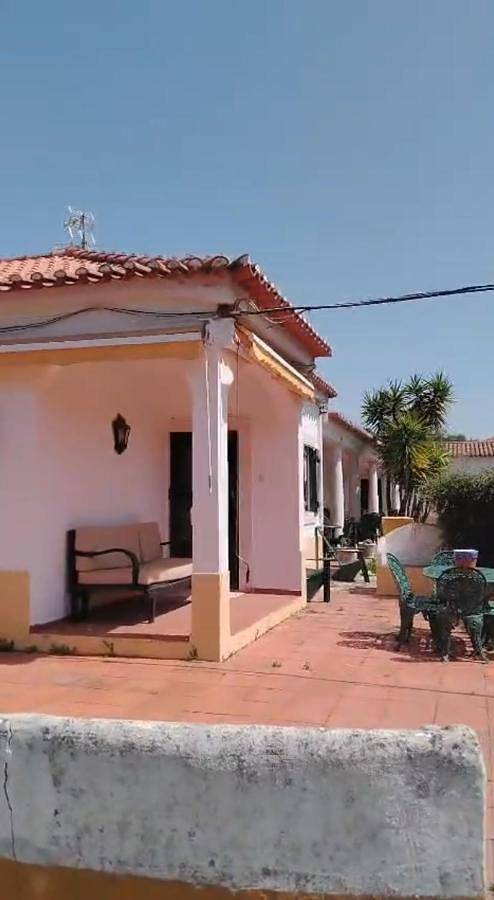 Location de vacances pour 3 personnes, avec balcon et vue ainsi que piscine et jardin dans Santo Estevão - 2