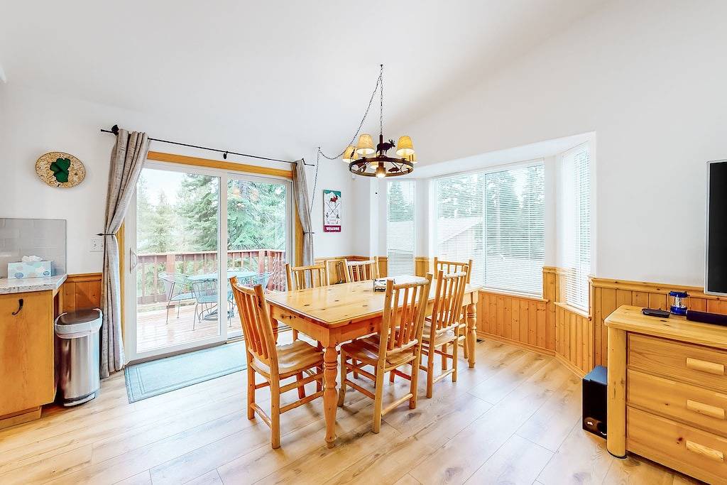 Mountain Home w/Decks, Gas Grill, & Fireplace - Near Northstar California Resort in Tahoe Vista, Placer County