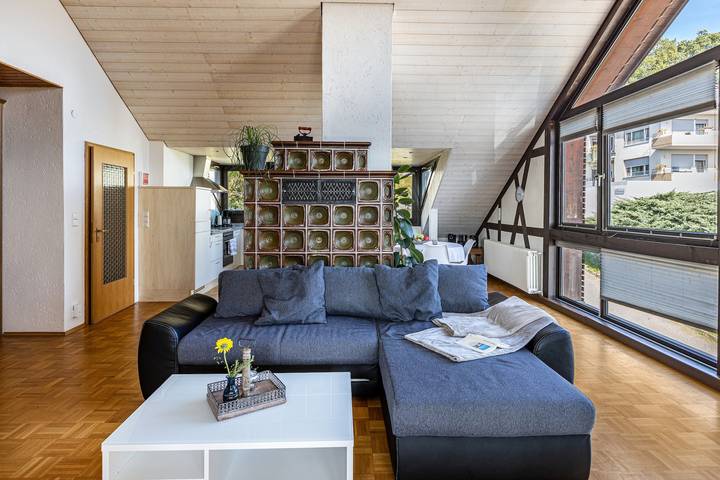 Geheel appartement, Vakantie Appartement Cherine met Balkon & Wi-Fi in Gailingen am Hochrhein, Hegau