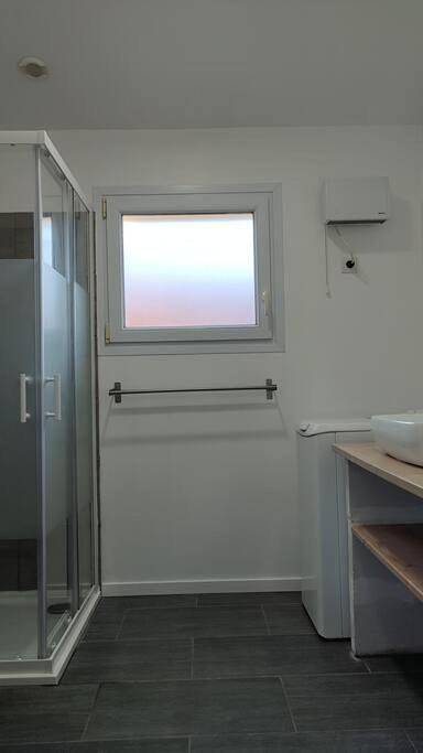Location de vacances pour 2 personnes, avec jacuzzi et jardin à Gigean - 2