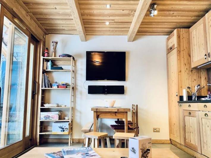 Gîte pour 7 personnes, avec terrasse, adapté aux familles dans Office de Tourisme de l'Alpe d'Huez - 4