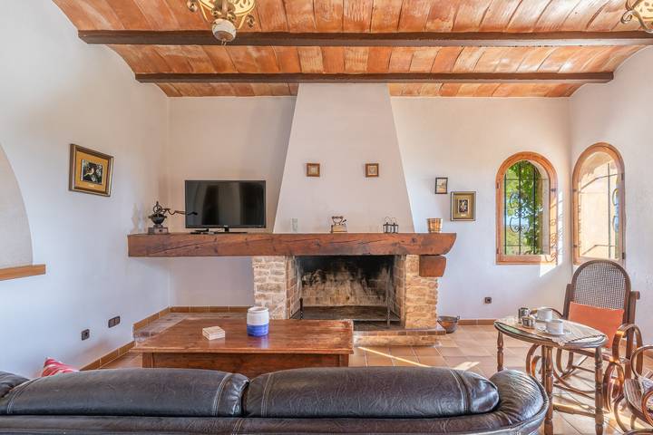 Apartamento entero, Apartamento vacacional "Es turo de Cabrera" con jardín, piscina y aire acondicionado in Ses Salines, Costa de Mallorca