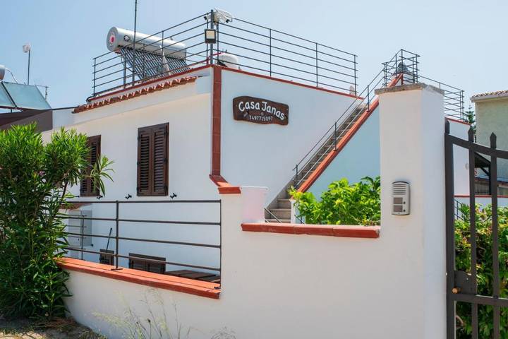 Casa vacanza per 4 persone, con giardino e terrazza - 1